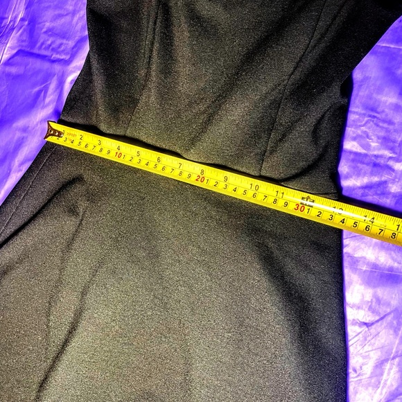 Lulu’s Off the Shoulder Black Mini Dress Size: Medium - Picture 10 of 12